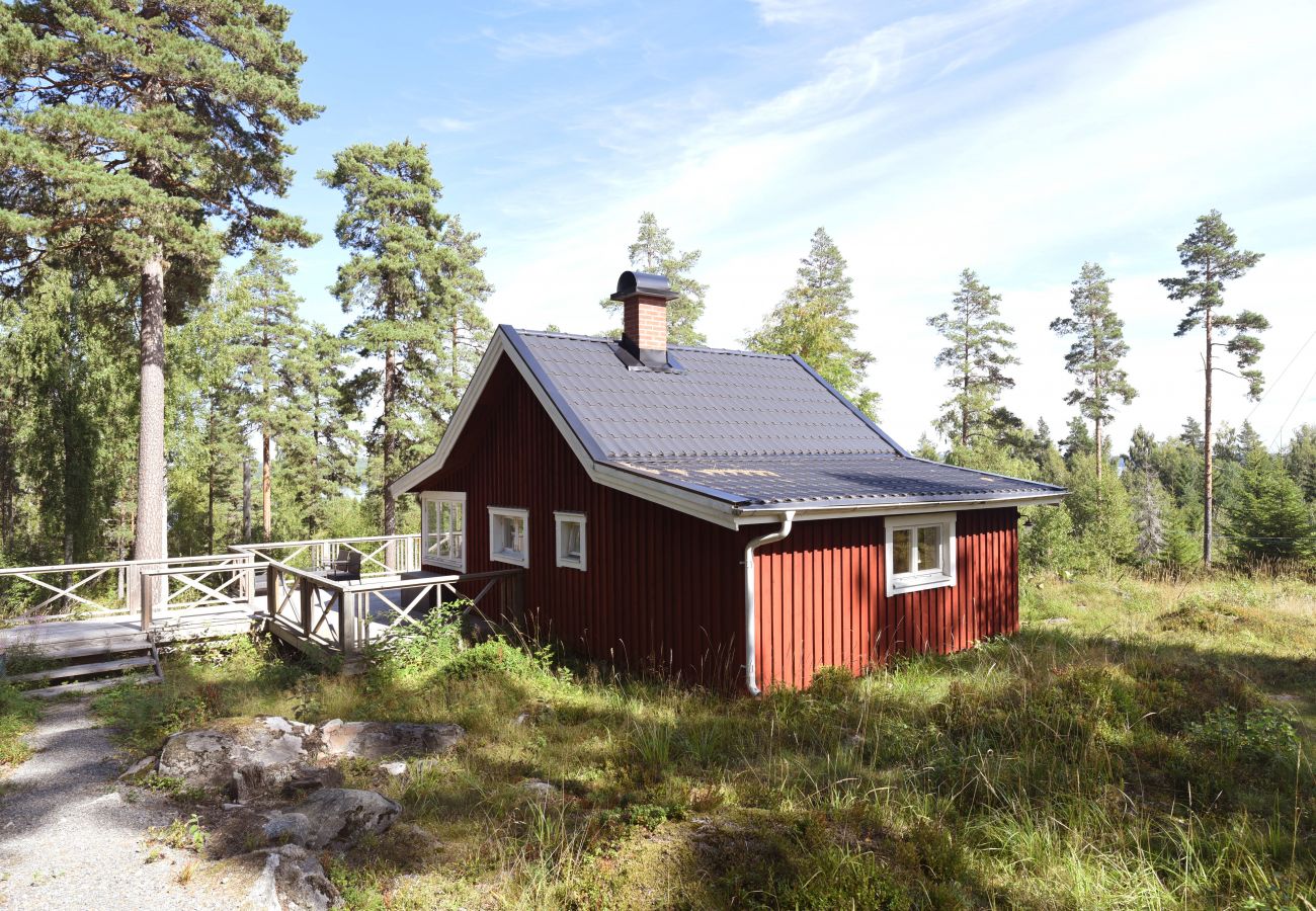 Ferienhaus in Arvika - Gemütliches Ferienhaus in der Arvika in der schönen Natur Värmlands | SE18013