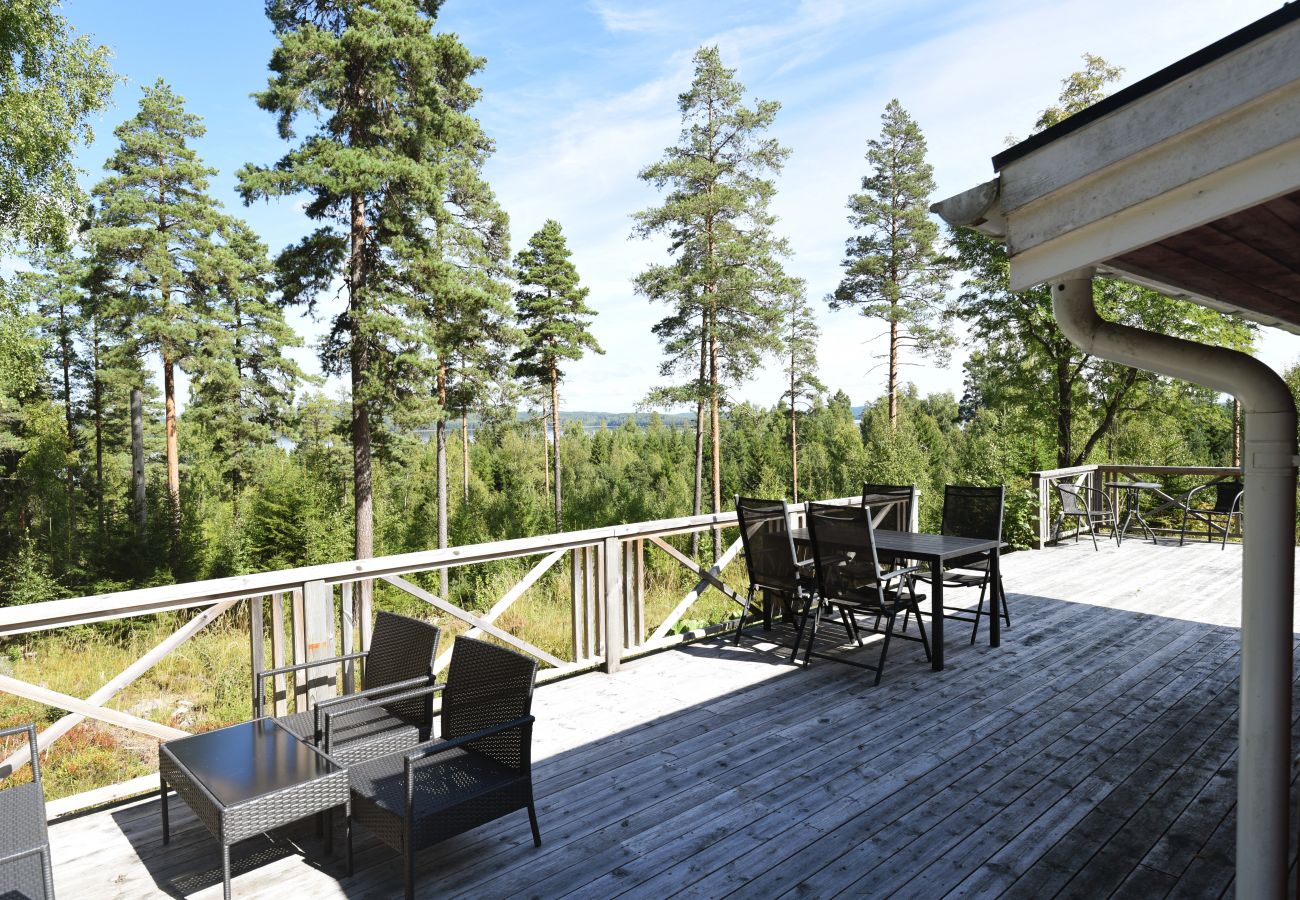 Haus in Arvika - Gemütliches Ferienhaus in der Arvika in der schönen Natur Värmlands | SE18013