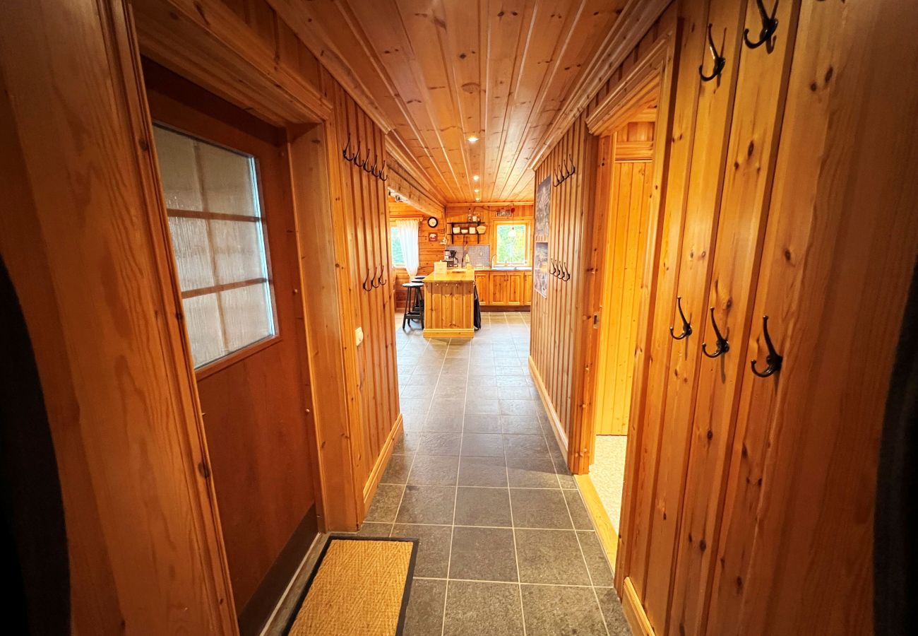 Ferienhaus in Undersåker - Blockhaus in Edsåsdalen, mitten in der Bergwelt und in der Nähe von Åre | SE21001