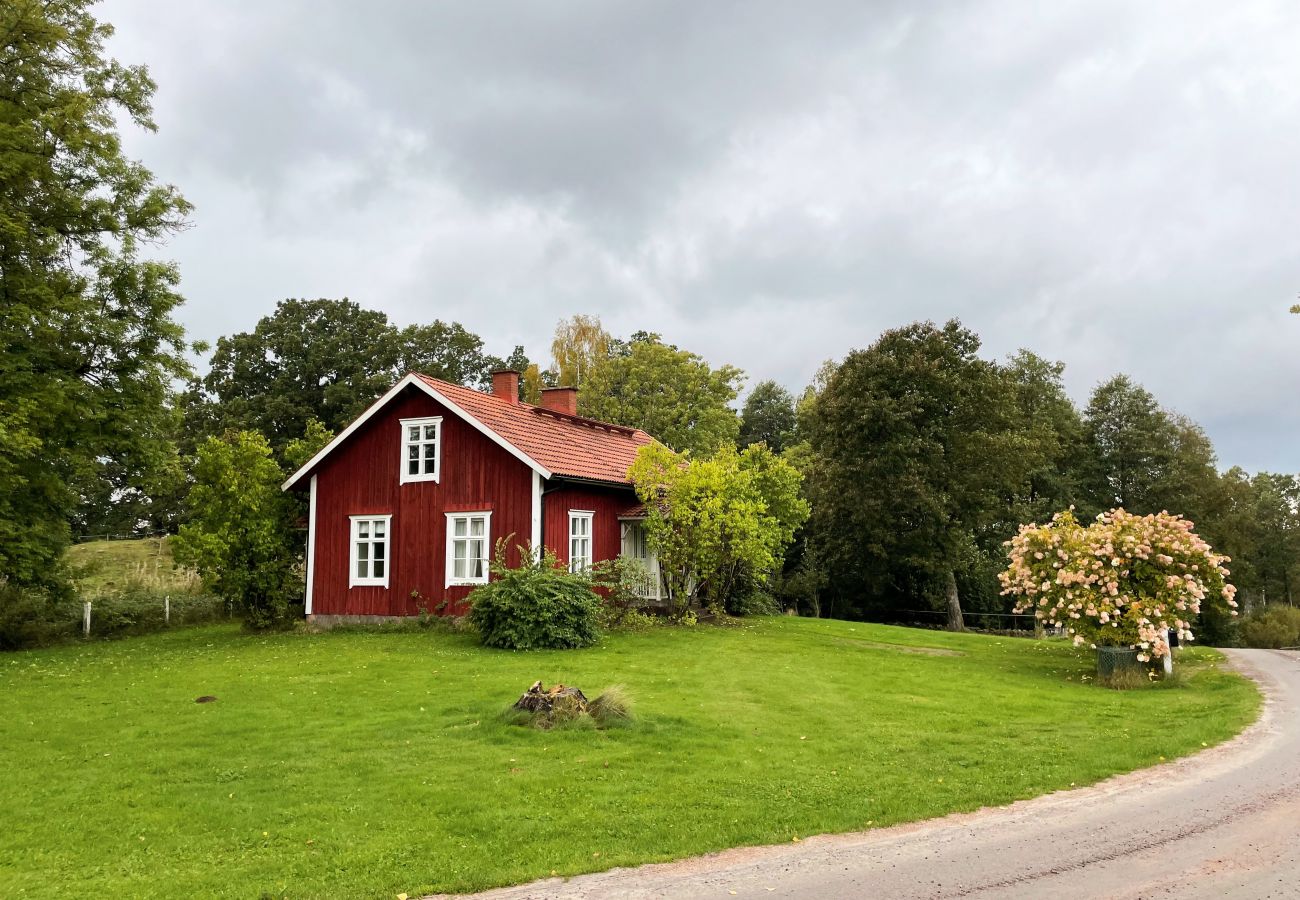 Ferienhaus in Smålandsstenar - Schönes Ferienhaus in Släthult außerhalb von Smålandsstenar | SE07030