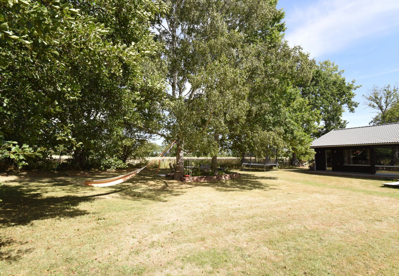 Ferienhaus in Löttorp - Schönes Ferienhaus mit Außenpool in Löttorp, Öland | SE04008