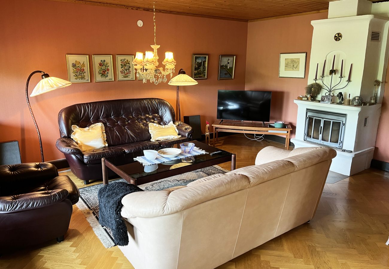 Ferienhaus in Färjestaden - Geräumiges Haus in Färjestaden auf Öland mit Sauna | SE04011
