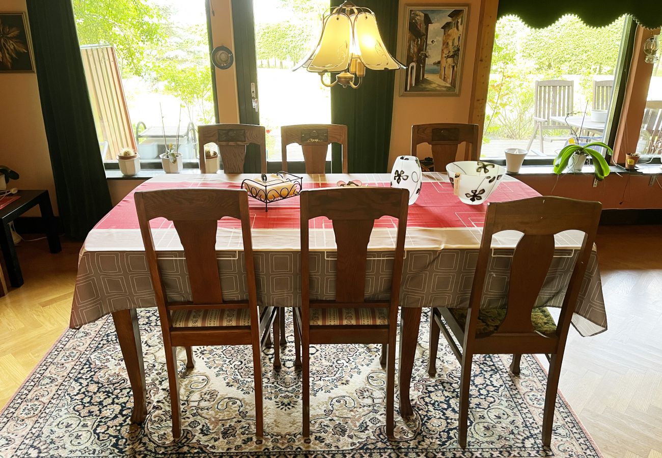 Ferienhaus in Färjestaden - Geräumiges Haus in Färjestaden auf Öland mit Sauna | SE04011