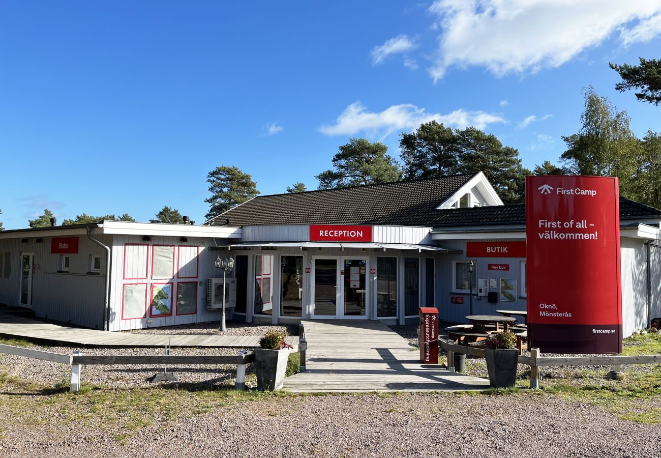 Ferienhaus in Mönsterås - Ferienhaus auf Oknö in der Nähe von Schwimmen und Natur | SE05013