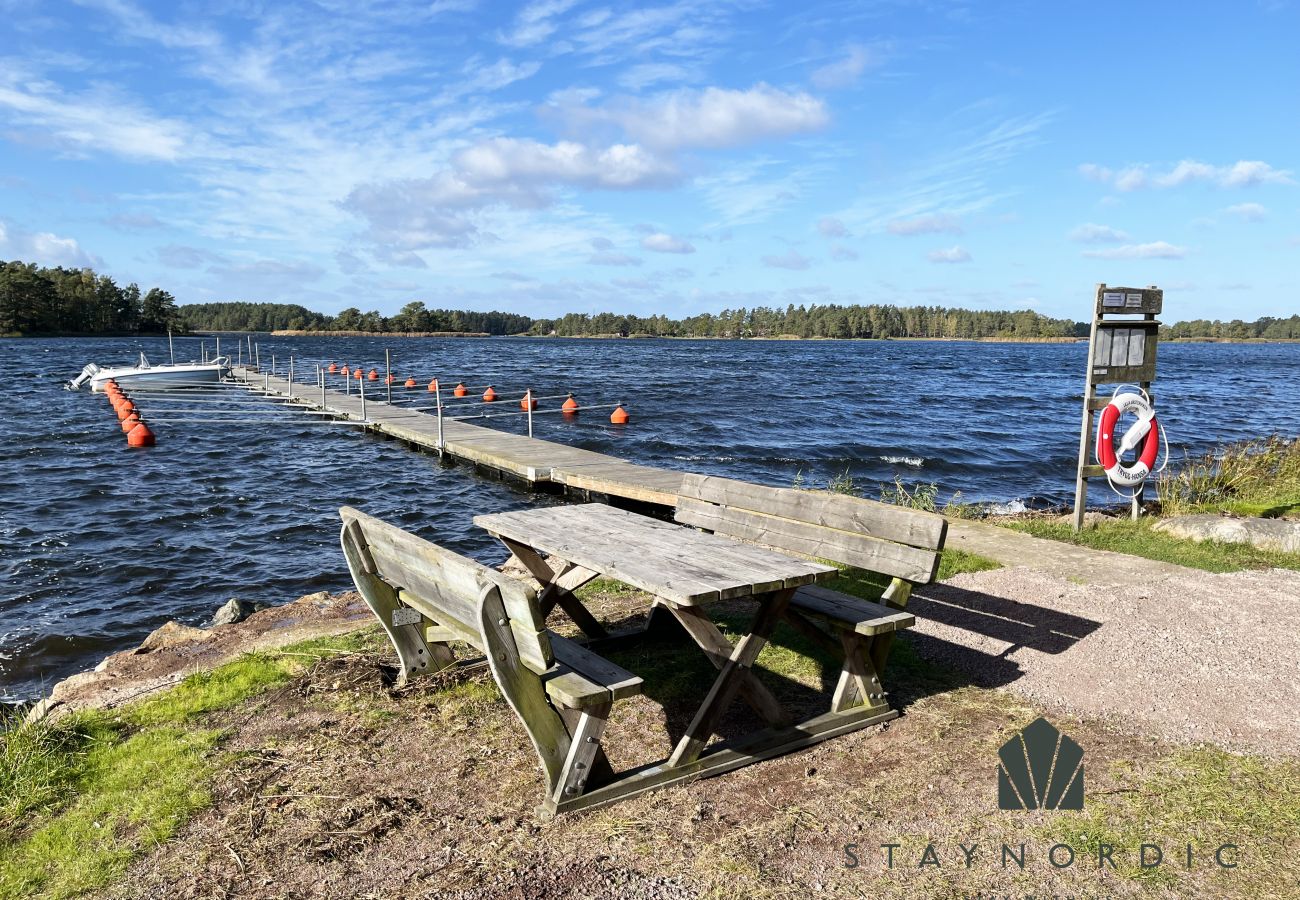 Ferienhaus in Mönsterås - Ferienhaus auf Oknö in der Nähe von Schwimmen und Natur | SE05013