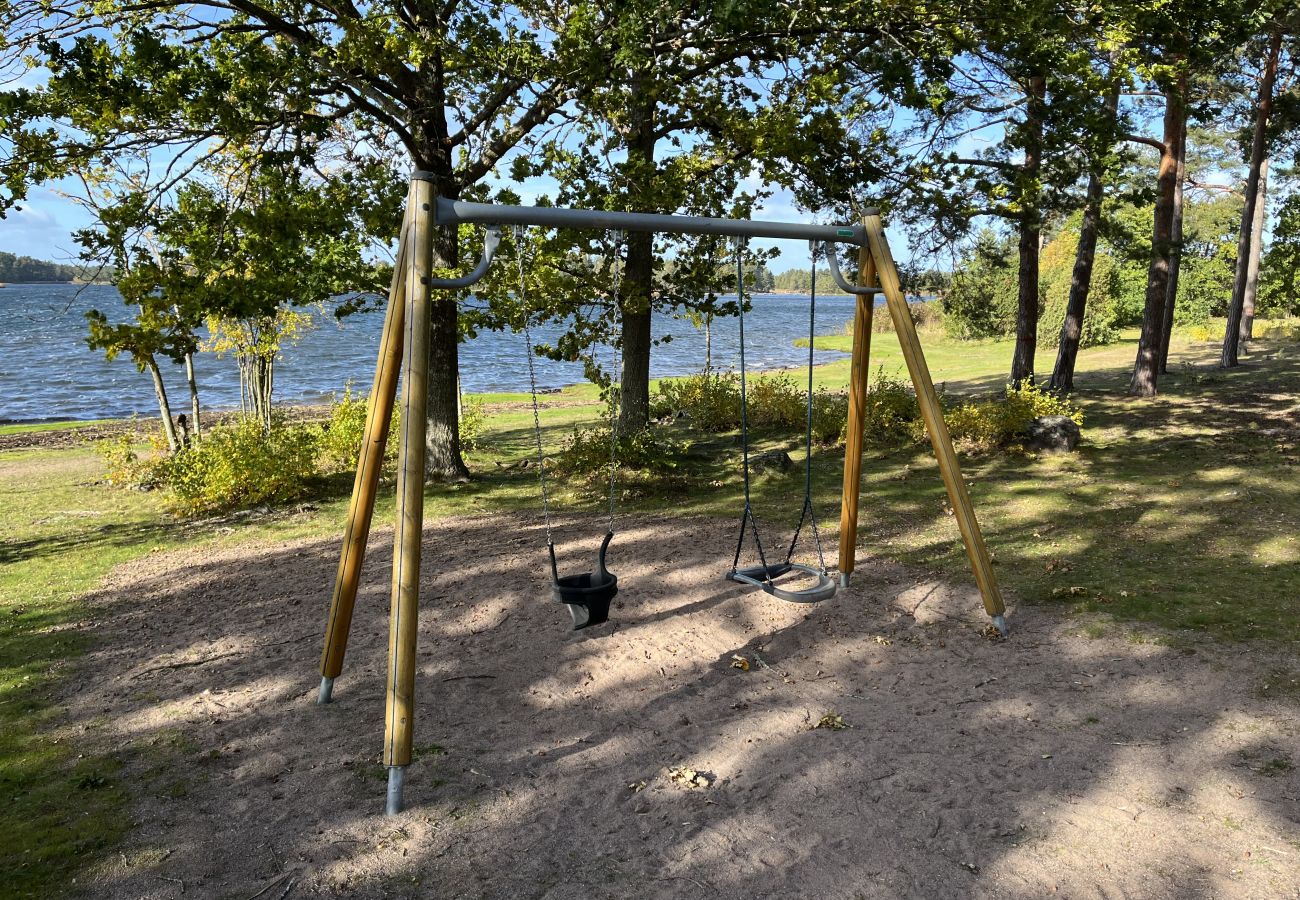 Ferienhaus in Mönsterås - Ferienhaus auf Oknö in der Nähe von Schwimmen und Natur | SE05013