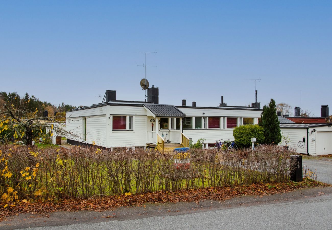 Haus in Upplands Väsby - Geräumige Villa in Upplands Väsby |SE13004