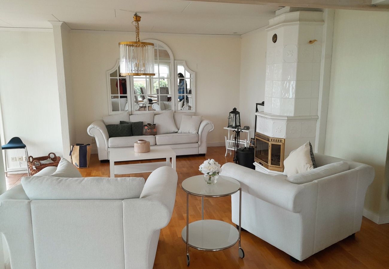 Ferienhaus in Jonstorp - Schönes Strandhaus mit Meerblick in Jonstorp| SE01020