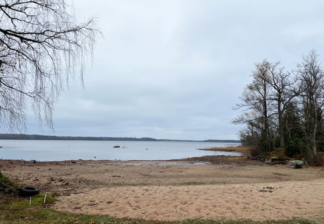 Ferienhaus in Lagan - Schönes Ferienhaus am See Flåren | SE06042