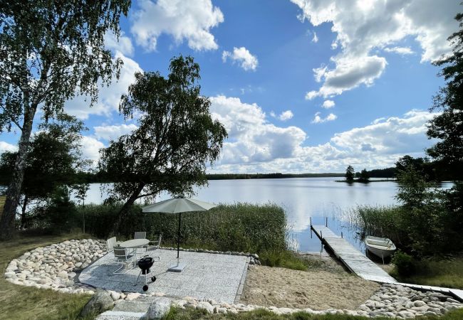 Ferienhaus in Vaggeryd - Schönes Ferienhaus mit eigenem Seegrundstück und Panoramablick auf den See Fängen, Vaggeryd | SE07026