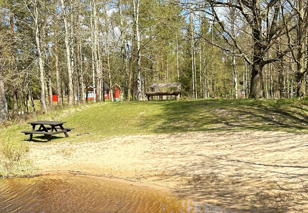 Ferienhaus in Hässleholm - Gemütliches Ferienhaus mit Wald vor dem Hausknoten, Hässleholm | SE01559