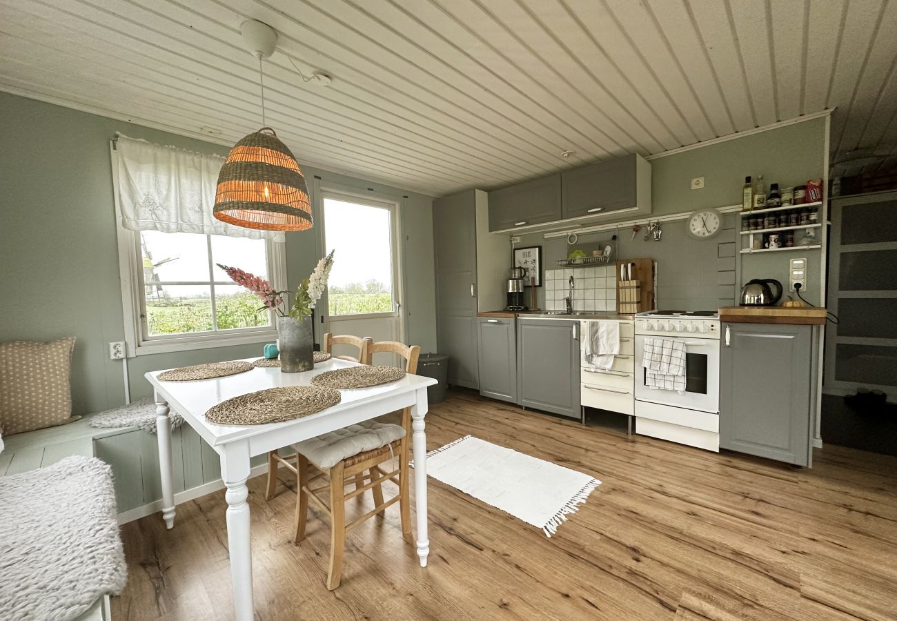 Ferienhaus in Färjestaden - Ferienhaus auf Öland in der Nähe von familienfreundlichen Stränden | SE04012