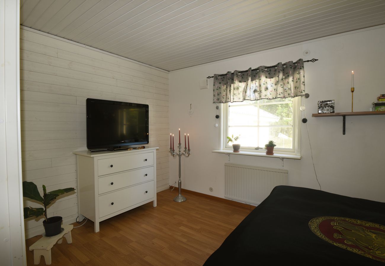 Ferienhaus in Svanesund -  Frische und gemütliche Villa mit holzbefeuertem Whirlpool und Sauna | SE09026 Svanesund/Orust