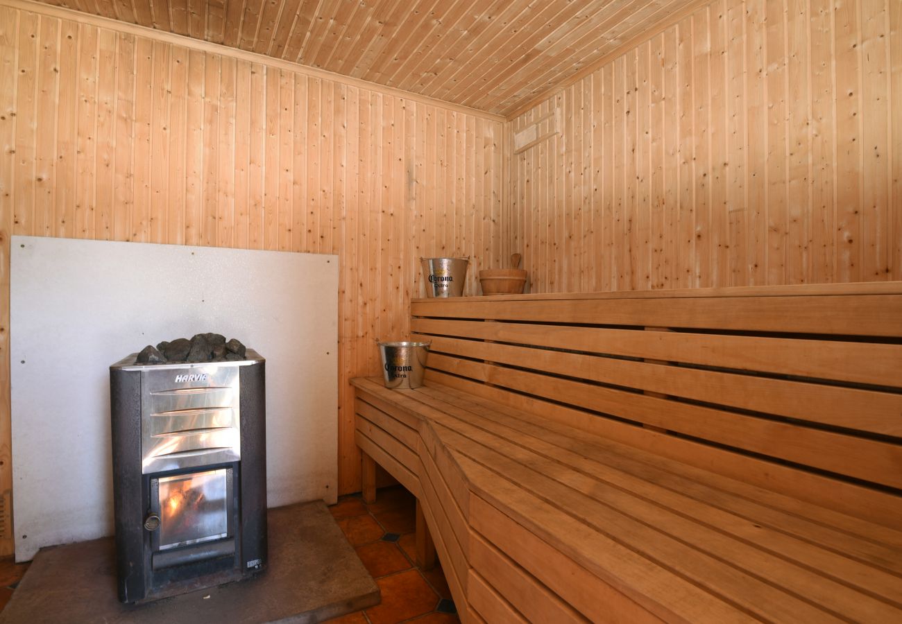 Ferienhaus in Svanesund -  Frische und gemütliche Villa mit holzbefeuertem Whirlpool und Sauna | SE09026 Svanesund/Orust
