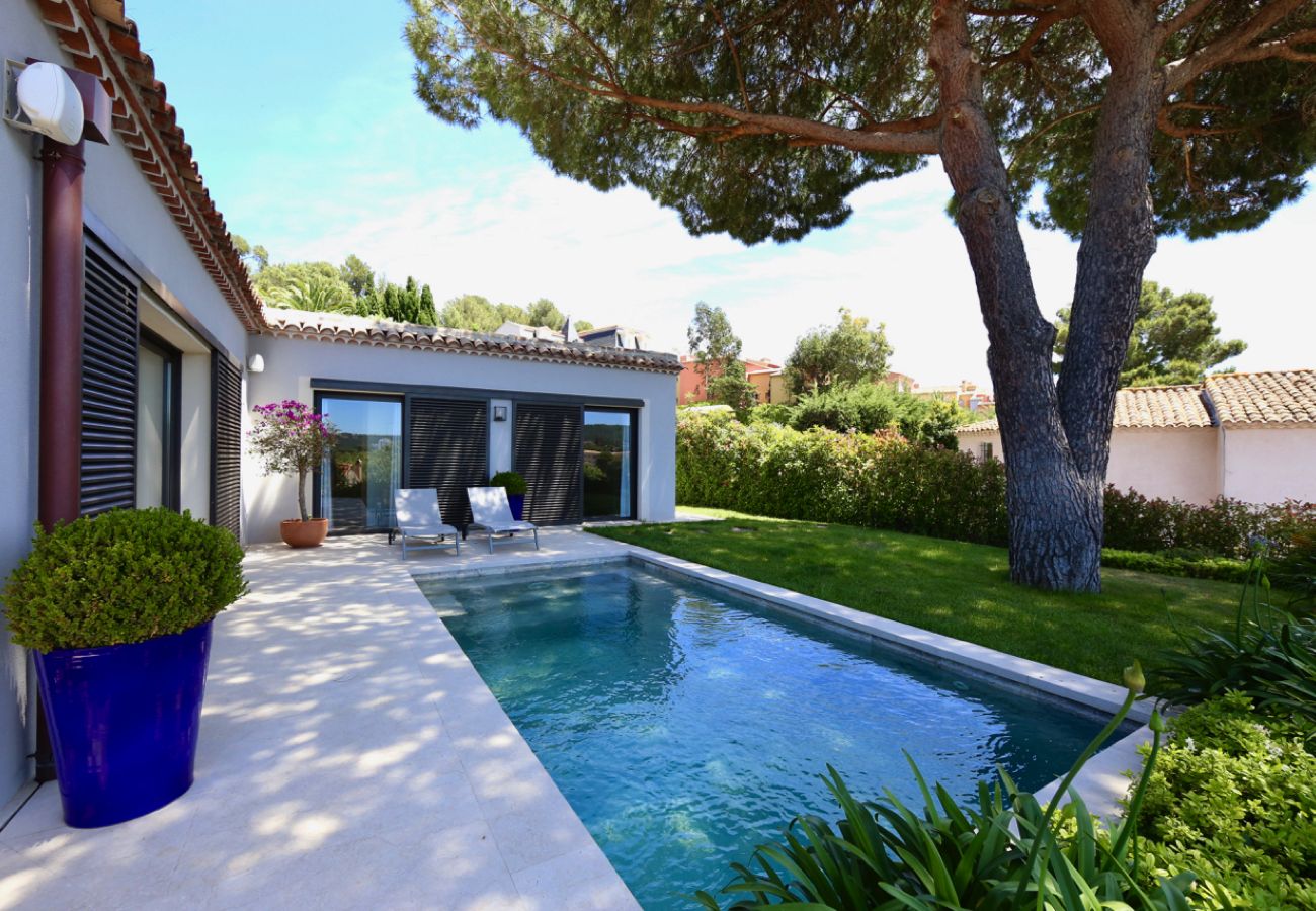 Villa in Saint-Tropez - Villa des Lices - Etoiles du Sud