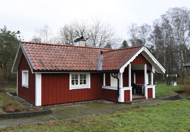 Ferienhaus in Vassmolösa - Landhaus mit Nebengebäude in Meeresnähe, Kalmar |SE05016