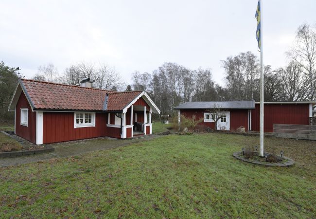 Ferienhaus in Vassmolösa - Landhaus mit Nebengebäude in Meeresnähe, Kalmar |SE05016