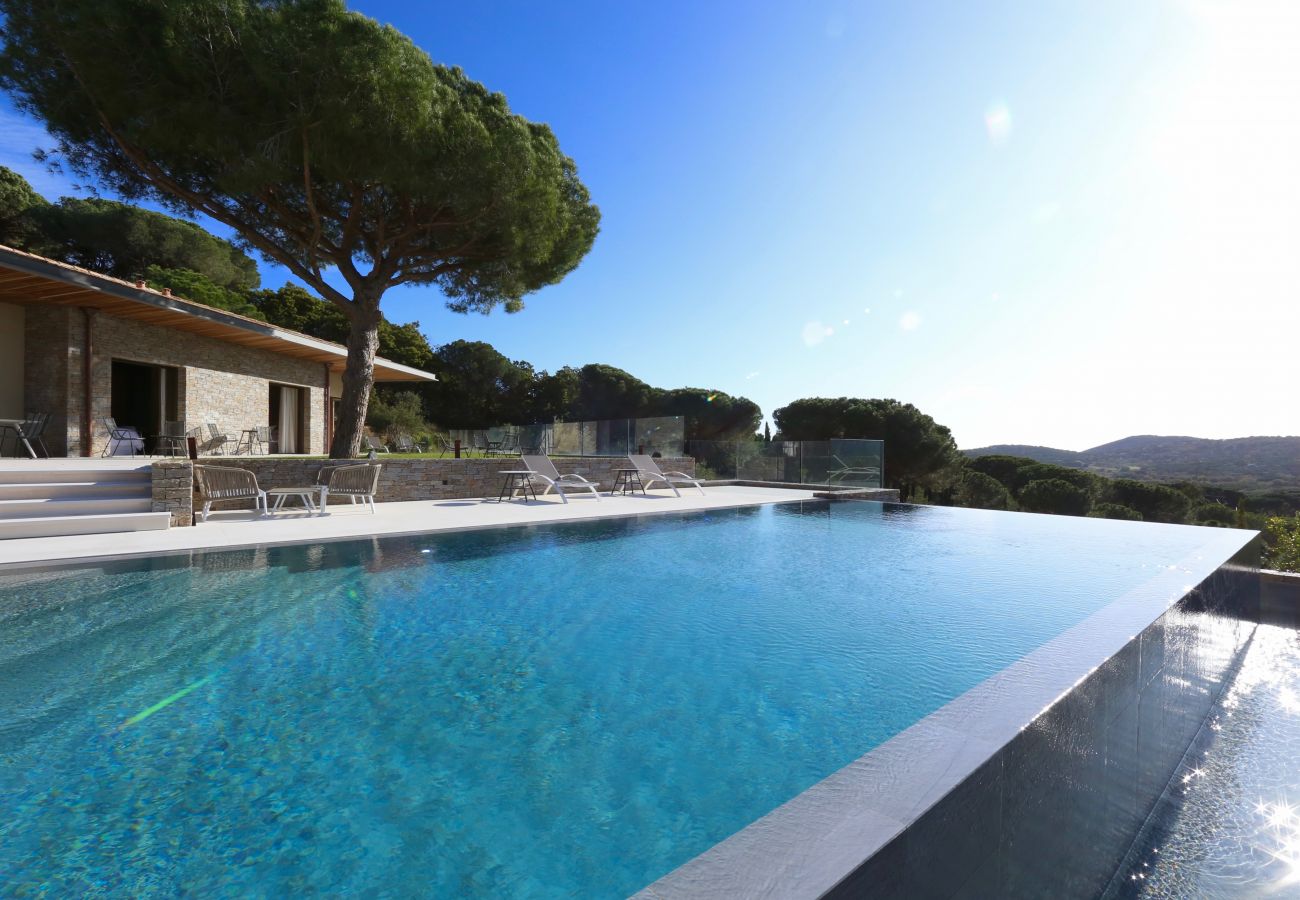 Villa in Ramatuelle - Villa l'Oumède - Etoiles du Sud