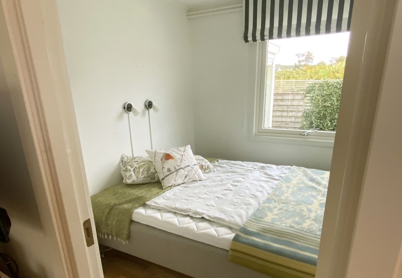 Ferienhaus in Steninge - Charmantes Haus in Steninge mit 300 m zum Meer| SE02058