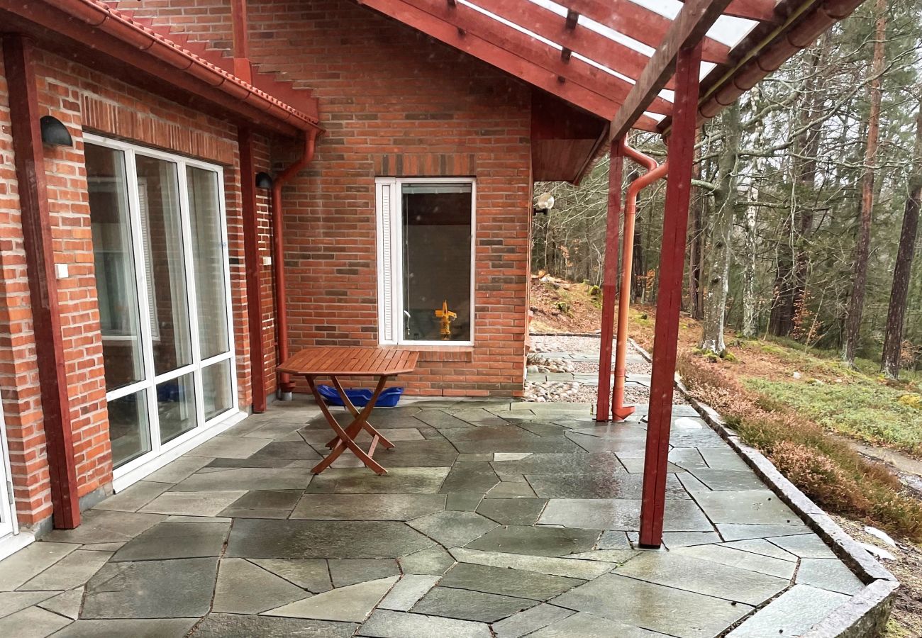 Ferienhaus in Ljungby - Fantastisches Ferienhaus mit eigenem Seegrundstück bei Bolmen, Ljungby | SE06053