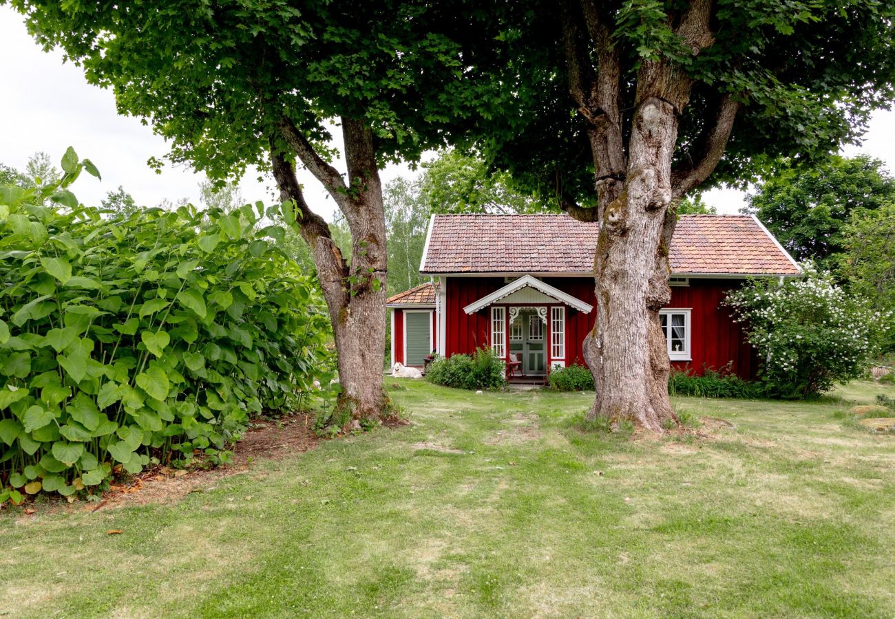 Ferienhaus in Bor - Gemütliches Ferienhaus mit einzigartigem Garten ausserhalb vom Värnamo | SE07039