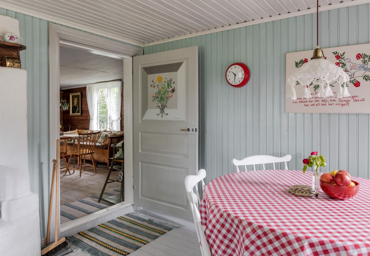 Ferienhaus in Bor - Gemütliches Ferienhaus mit einzigartigem Garten ausserhalb vom Värnamo | SE07039