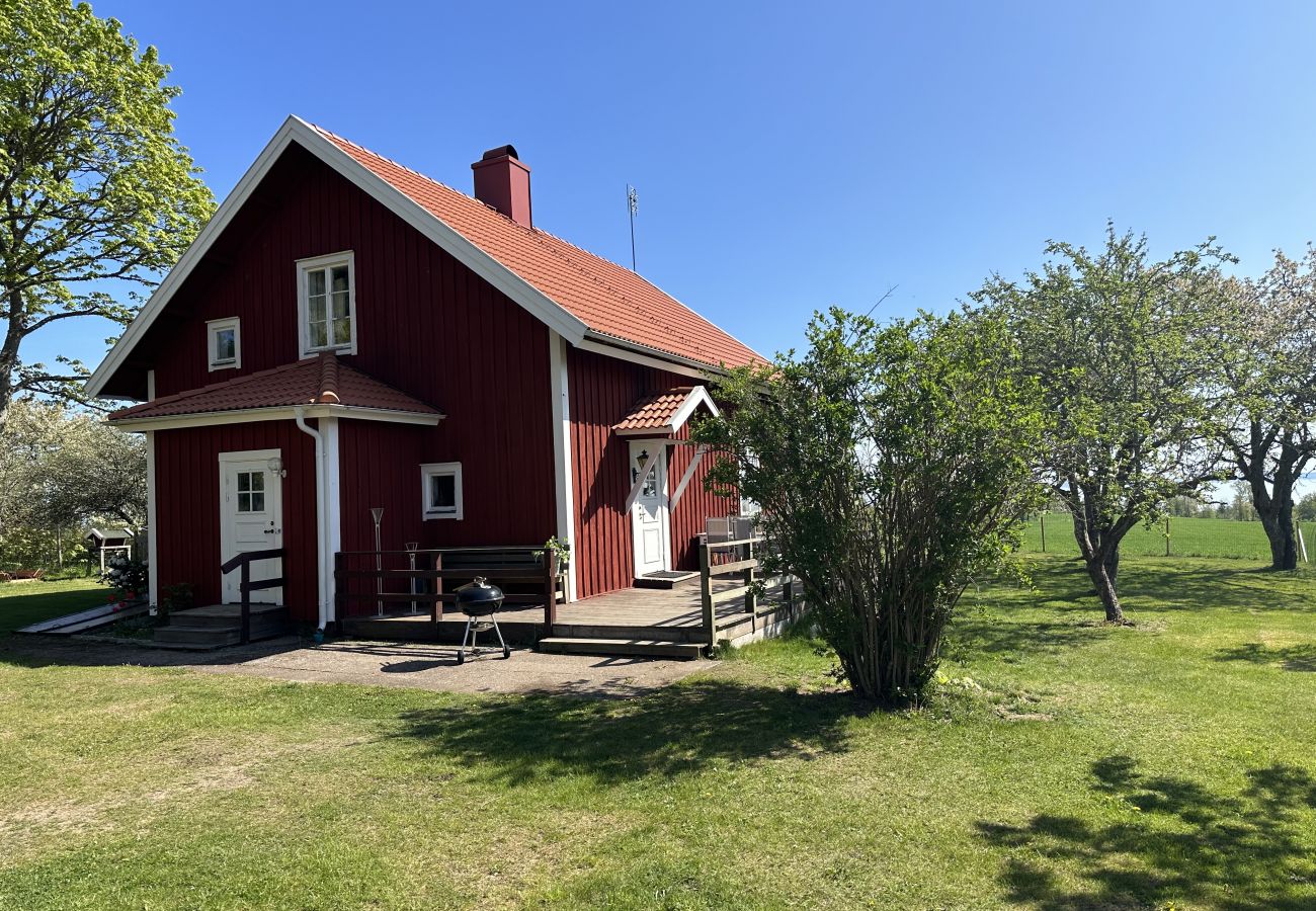 Ferienhaus in Hjo - Haus in Hjo bei Vättern mit fantastischer Aussicht | SE08044