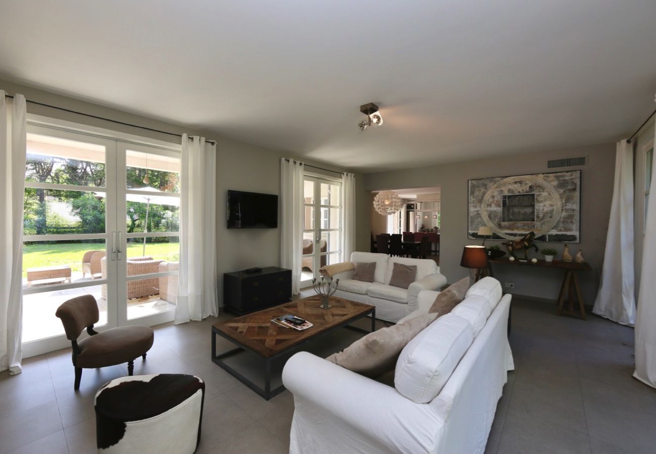 Villa in Saint-Tropez - Villa Notre Dame - Etoiles du Sud