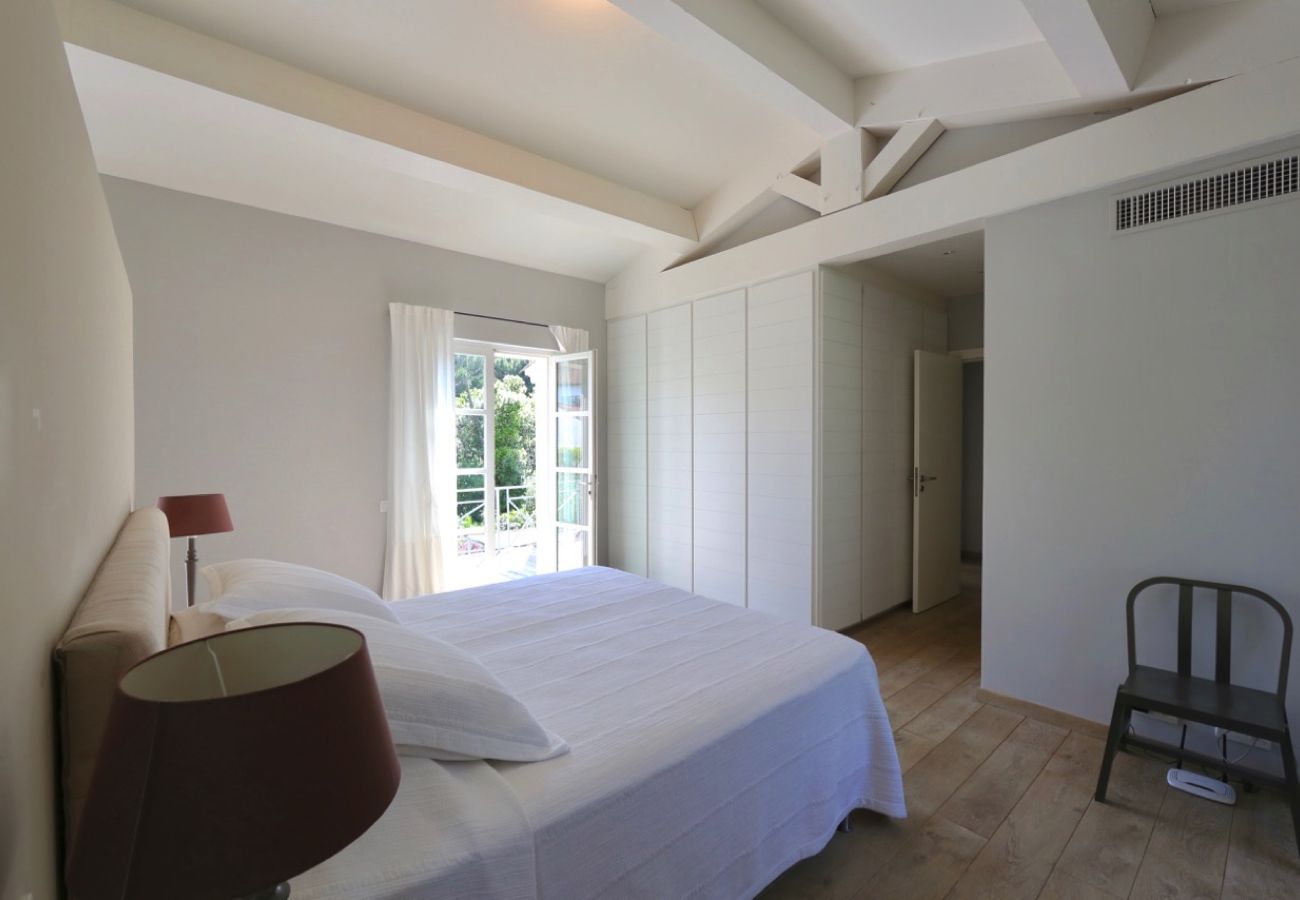 Villa in Saint-Tropez - Villa Notre Dame - Etoiles du Sud