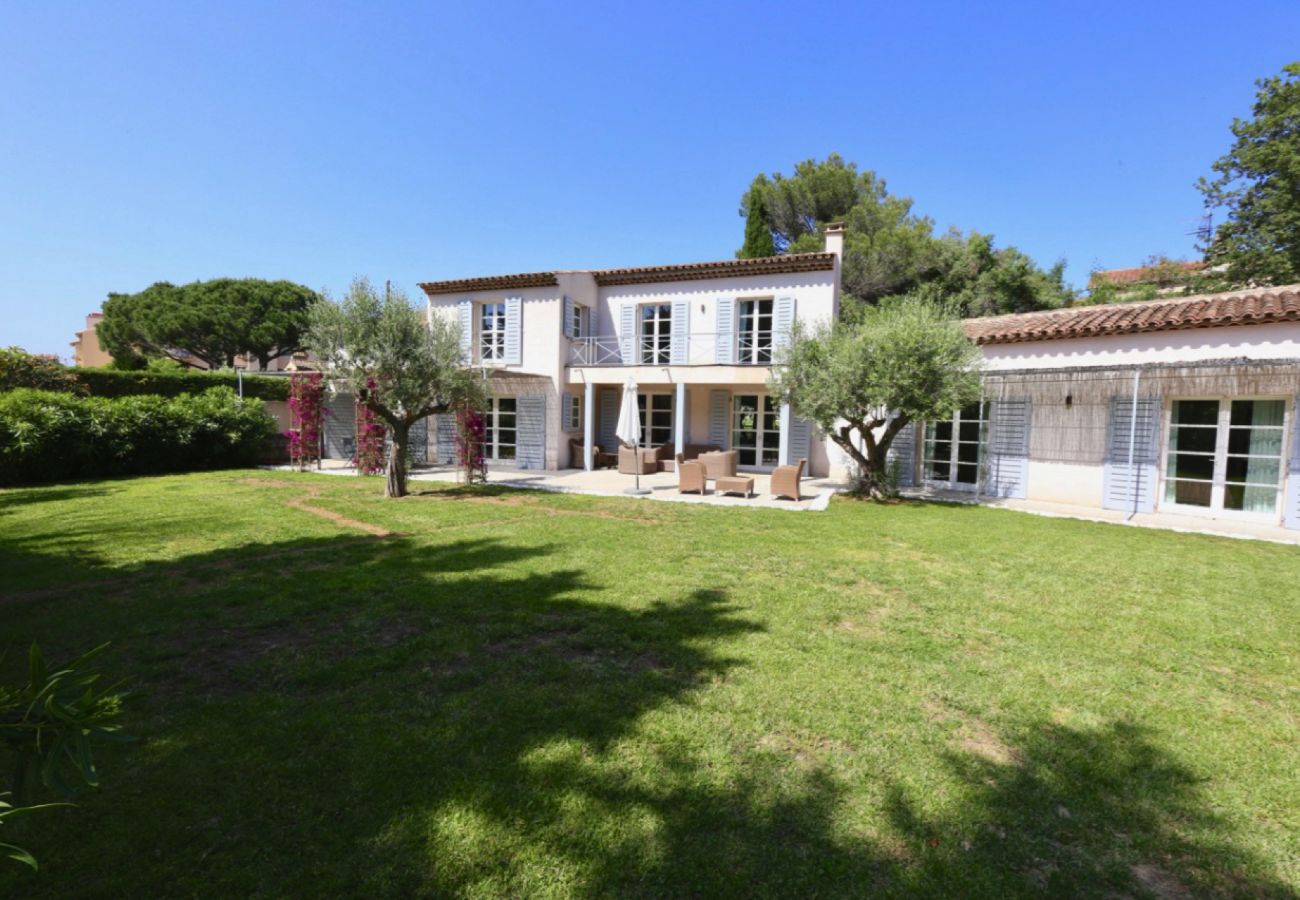 Villa in Saint-Tropez - Villa Notre Dame - Etoiles du Sud