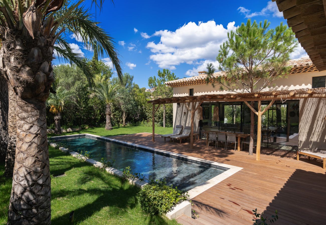 Villa in Saint-Tropez - Villa Pinet - Etoiles du Sud