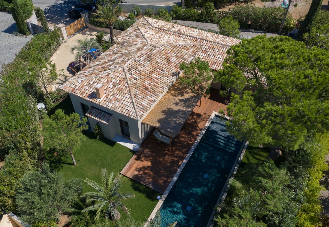 Villa in Saint-Tropez - Villa Pinet - Etoiles du Sud