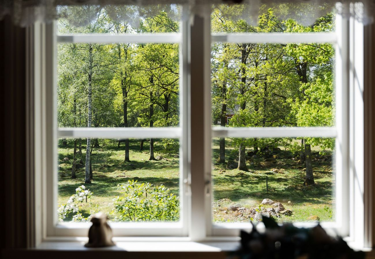 Ferienhaus in Tolg - Schönes Ferienhaus mit Blick auf Bergsjön, Tolg | SE06055