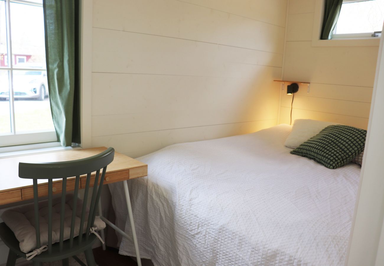 Ferienhaus in Drottningholm - Charmante Ferienhaus auf Lovön, Ekerö | SE13006