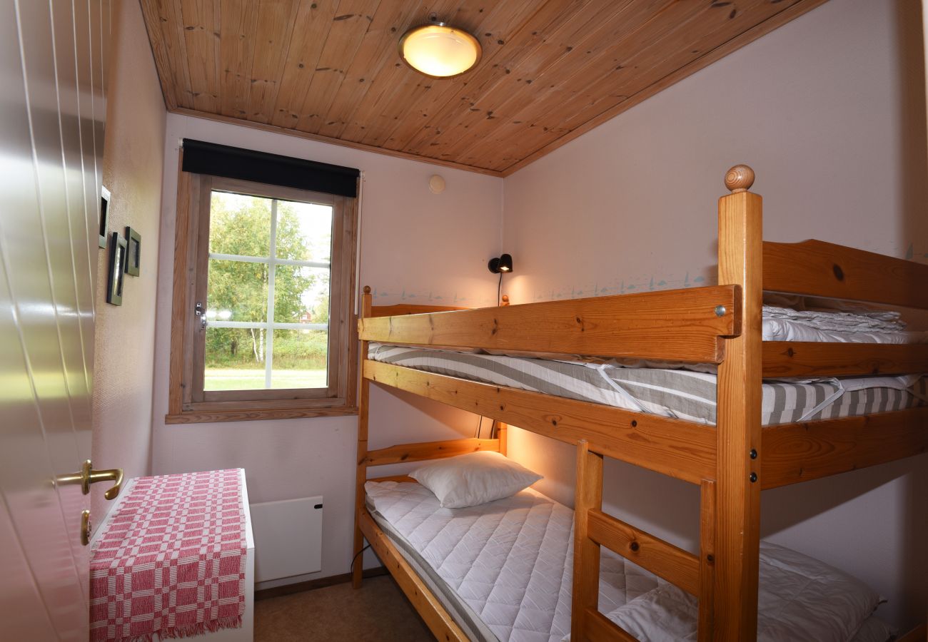 Ferienhaus in Sysslebäck - Gemütliches Doppelferienhaus, wo Haustiere willkommen sind in Branäs | SE18026