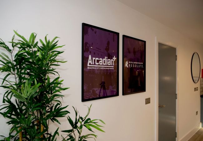 Ferienwohnung in Birmingham - ★ Premium Arcadian+ Two Bedroom Apart - En Suite - Balcony - Brand New!