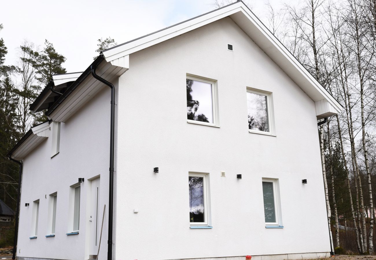 Ferienwohnung in Borås - Ferienwohnung mit Seeblick bei Borås | SE08046