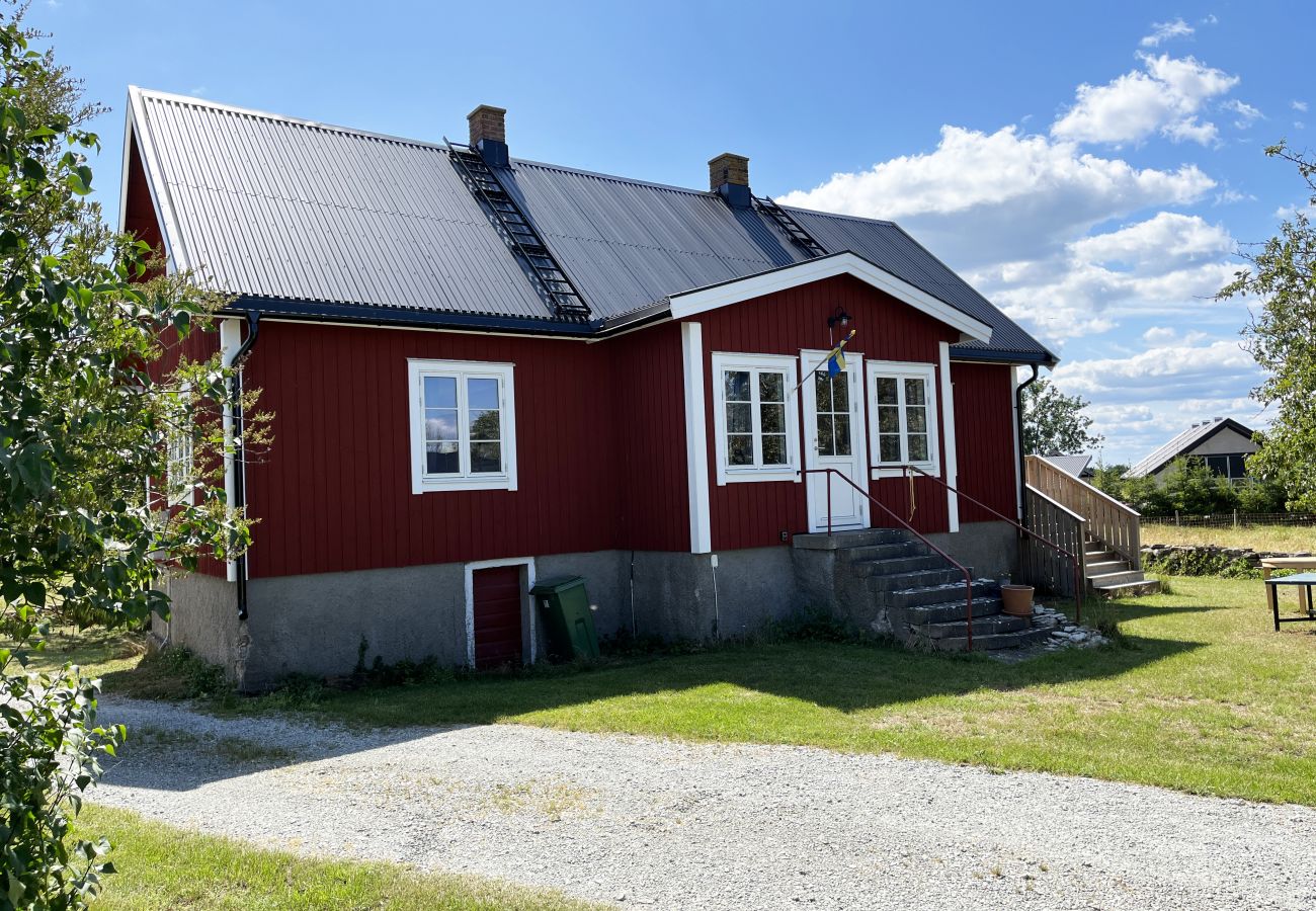 Ferienhaus in Löttorp - Angenehmes Ferienhaus mit etwas Meerblick | SE04025