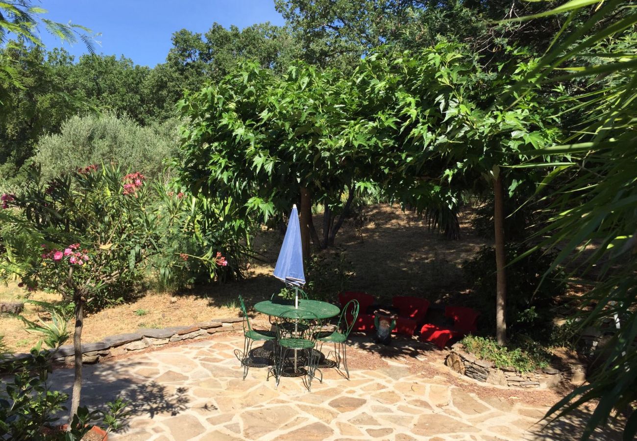 Villa in Grimaud - Villa La Ruine - Etoiles du Sud