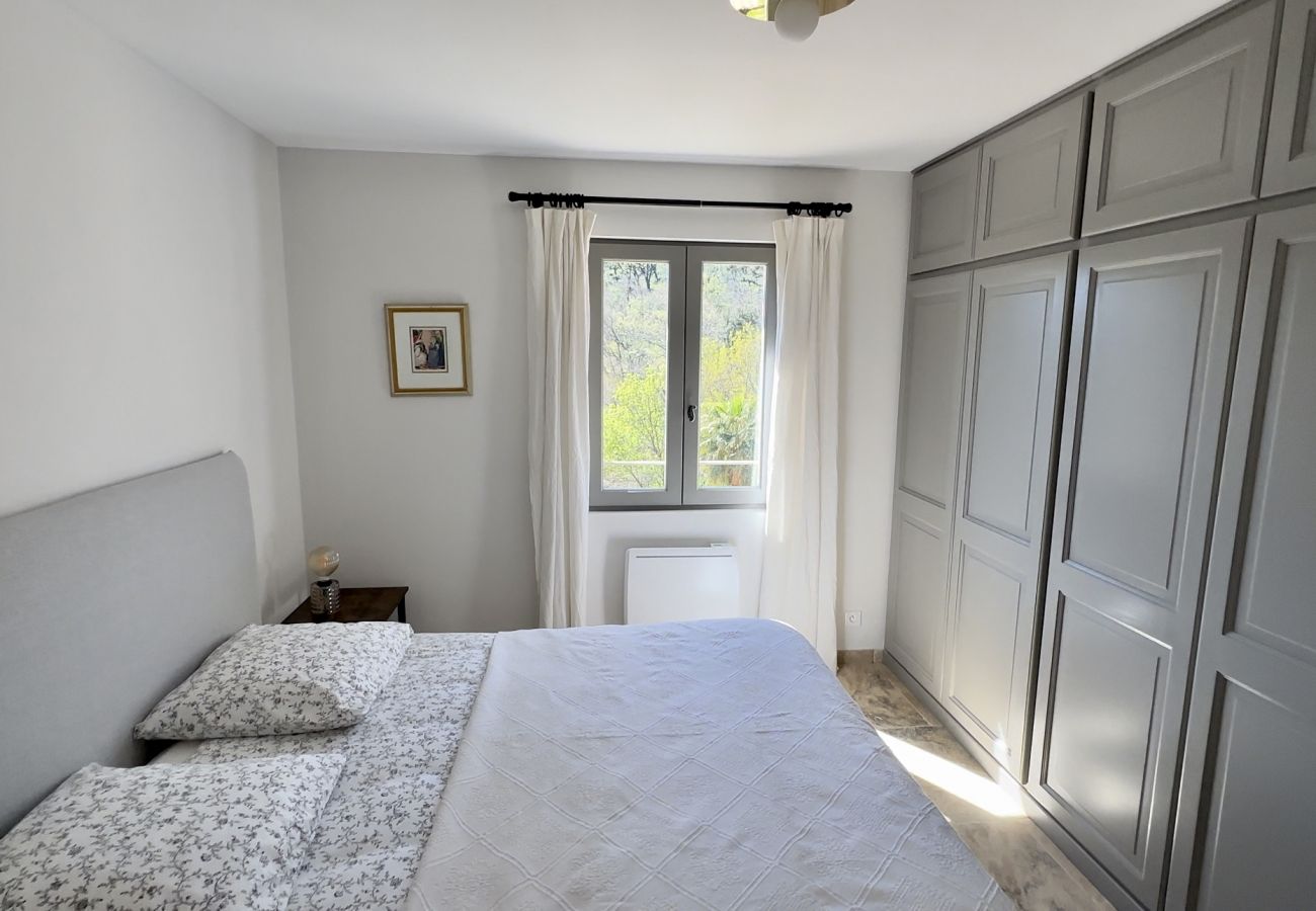 Villa in Grimaud - Villa La Ruine - Etoiles du Sud