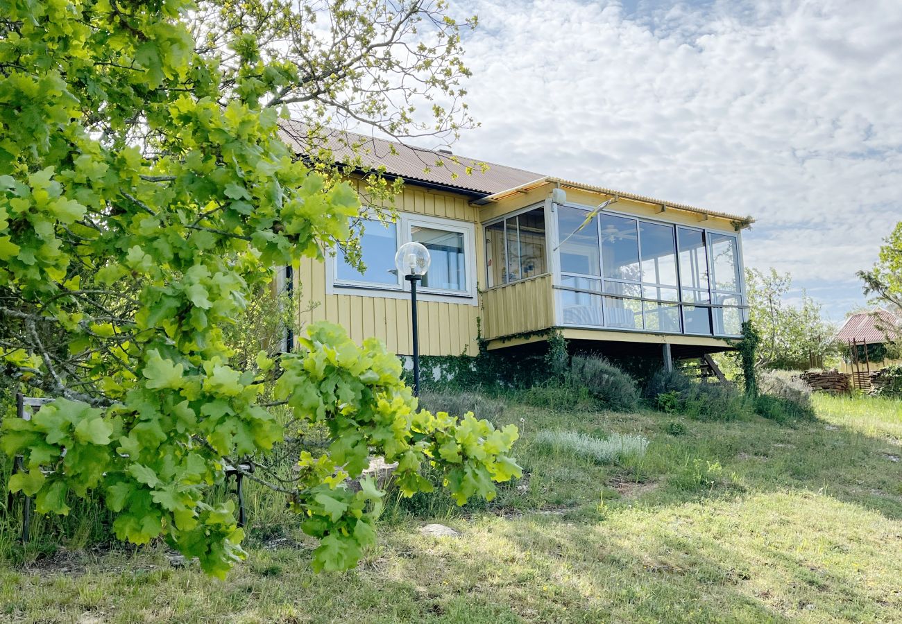Ferienhaus in Borgholm - Schönes Ferienhaus bei Solliden mit Blick über Kalmarsund I SE04028