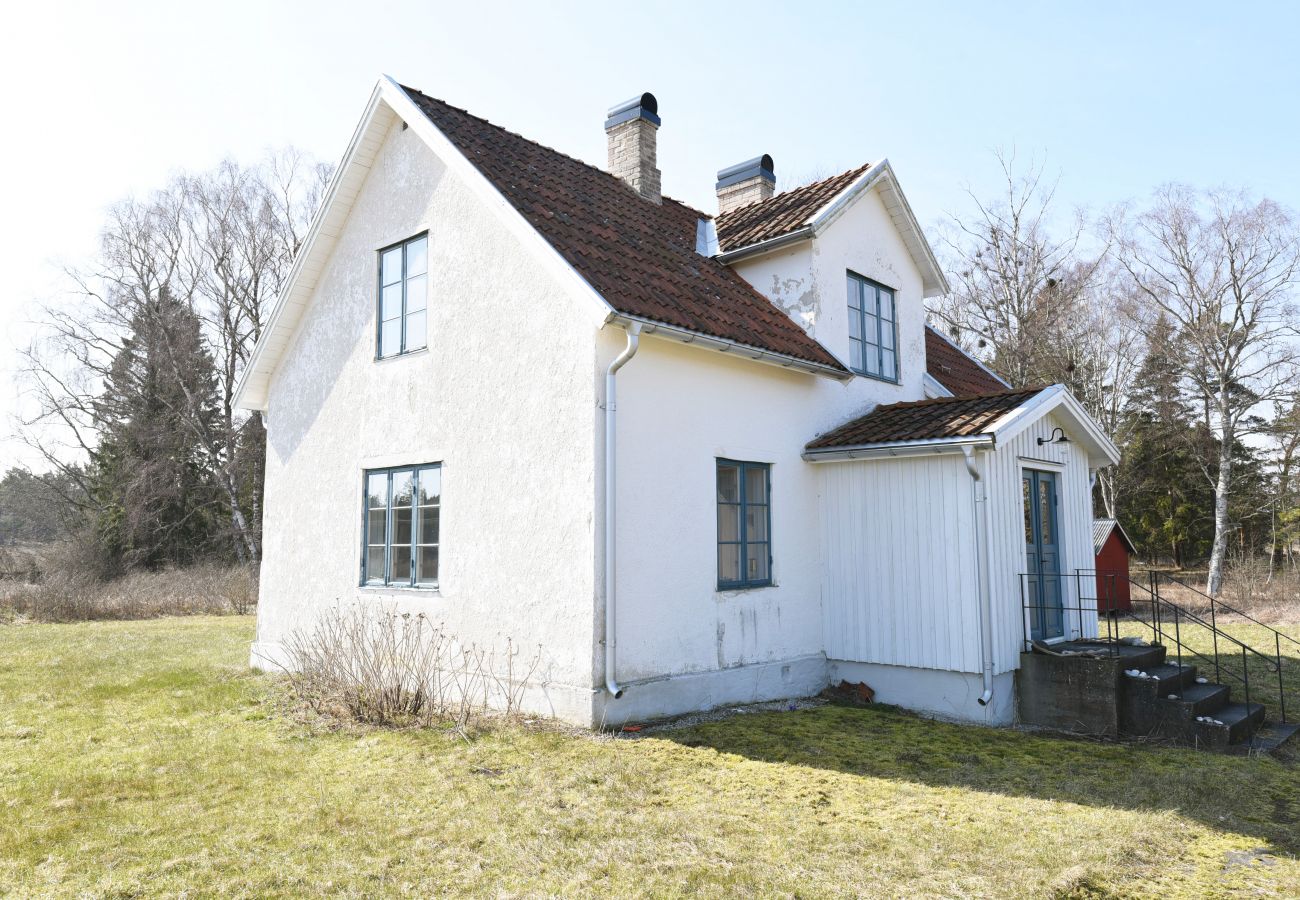Ferienhaus in Slite - Schönes Ferienhaus in der Nähe von Åminne auf Ostgotland | SE12016