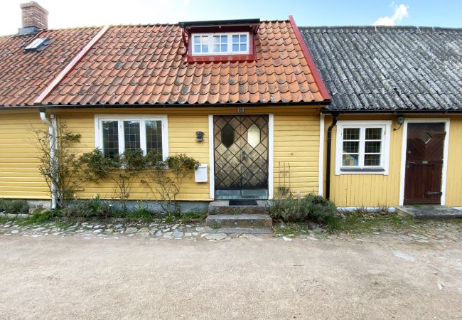 Ferienhaus in Torekov - Ferienhaus am Hafen von Torekov mit Meerblick | SE01043