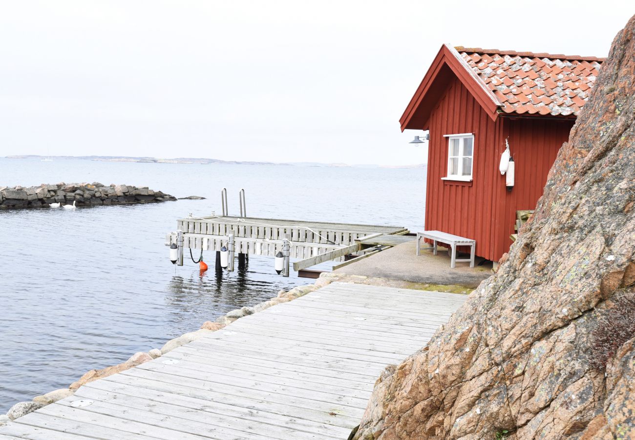 Ferienhaus in Fiskebäckskil - Idyllisches Ferienhaus bei Grundsund und Fiskebäckskil | SE09035