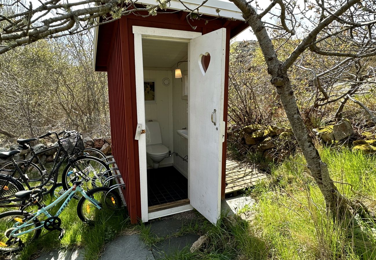 Ferienhaus in Fiskebäckskil - Idyllisches Ferienhaus bei Grundsund und Fiskebäckskil | SE09035