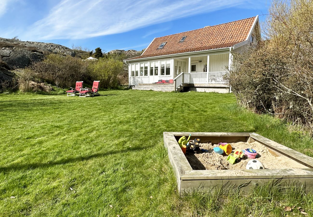 Ferienhaus in Fiskebäckskil - Idyllisches Ferienhaus bei Grundsund und Fiskebäckskil | SE09035