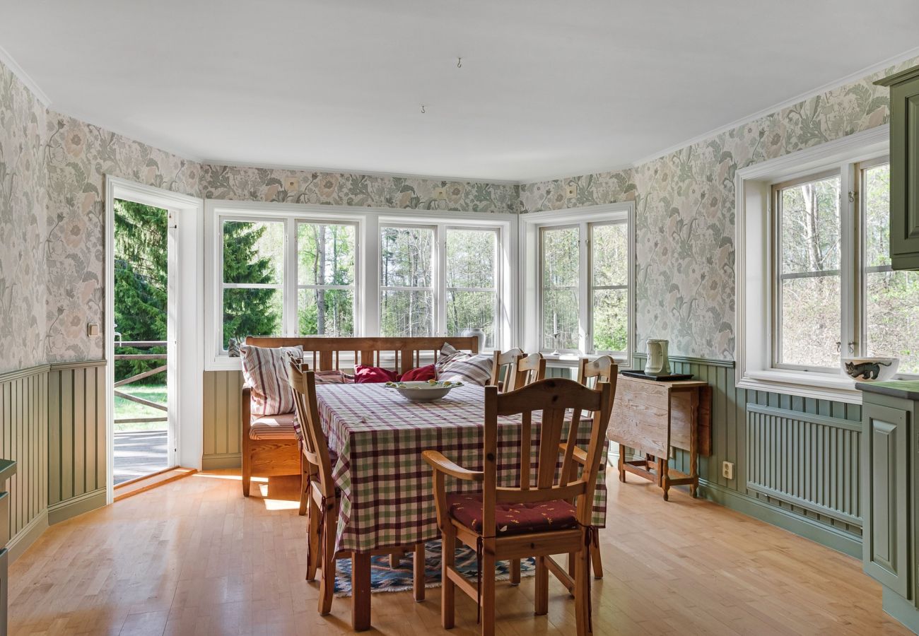 Ferienhaus in Nykvarn - Gemütliches Haus mit Alleinlage in Taxinge Edetorp, Nykvarn | SE13024.