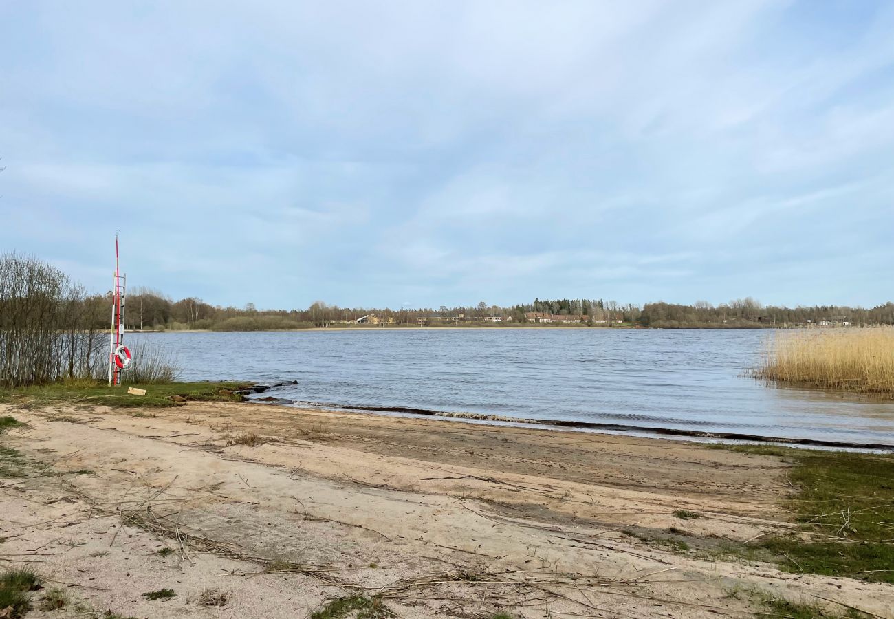 Ferienhaus in Ryssby - Ferienhaus mit zentraler Lage 17 km von Ljungby | SE06047