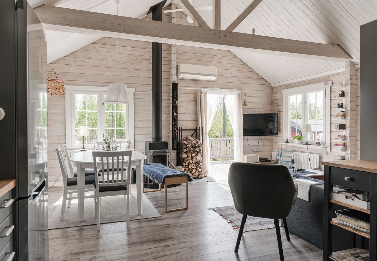 Ferienhaus in Axmar - Ferienhaus am Meer in Axmar nördlich von Gävle | SE20003