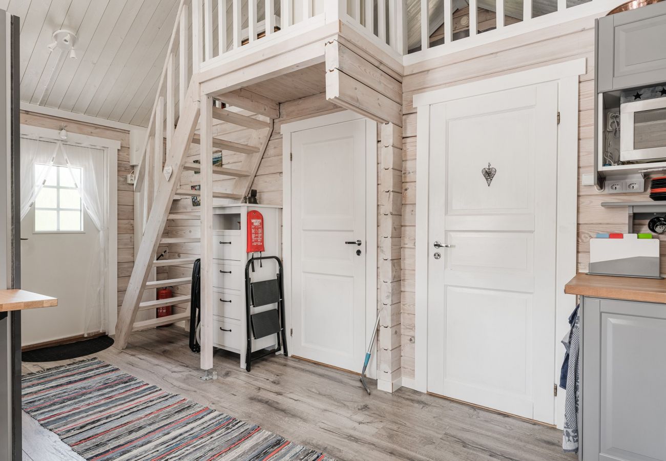 Ferienhaus in Axmar - Ferienhaus am Meer in Axmar nördlich von Gävle | SE20003